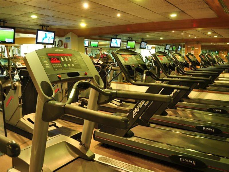 Hotel Royal Pedregal Meksyk Zewnętrze zdjęcie A row of treadmills